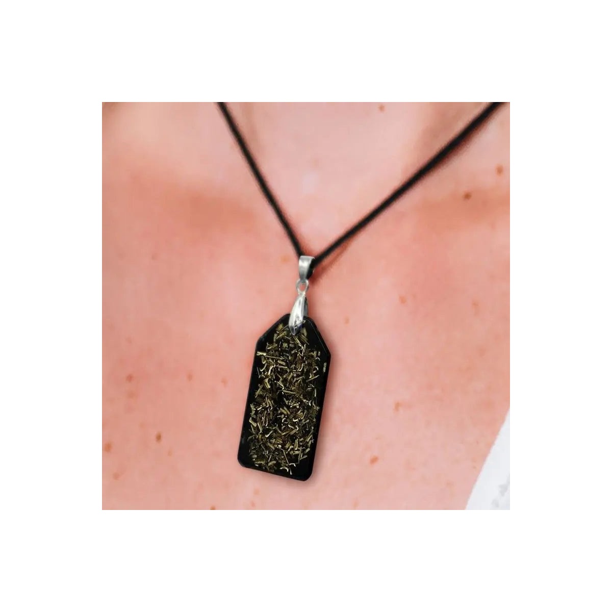 Pendentif de protection  shungite Maison