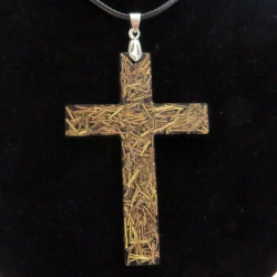 Pendentif de protection  croix latine