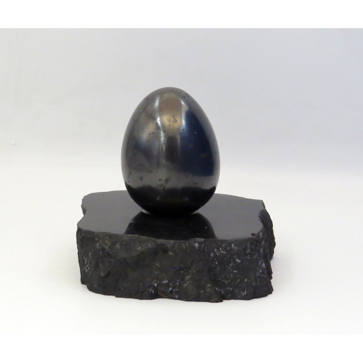 Œuf de Shungite polie 60mm